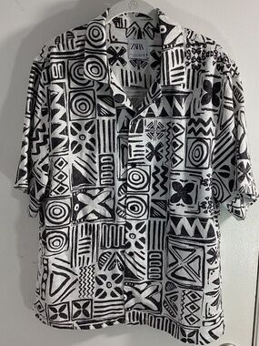 ZARA MEN SIZE LARGE LINEN BLEND BUTTON UP SHIRT GEOMETRIC PRINT SHORT SLEEVE